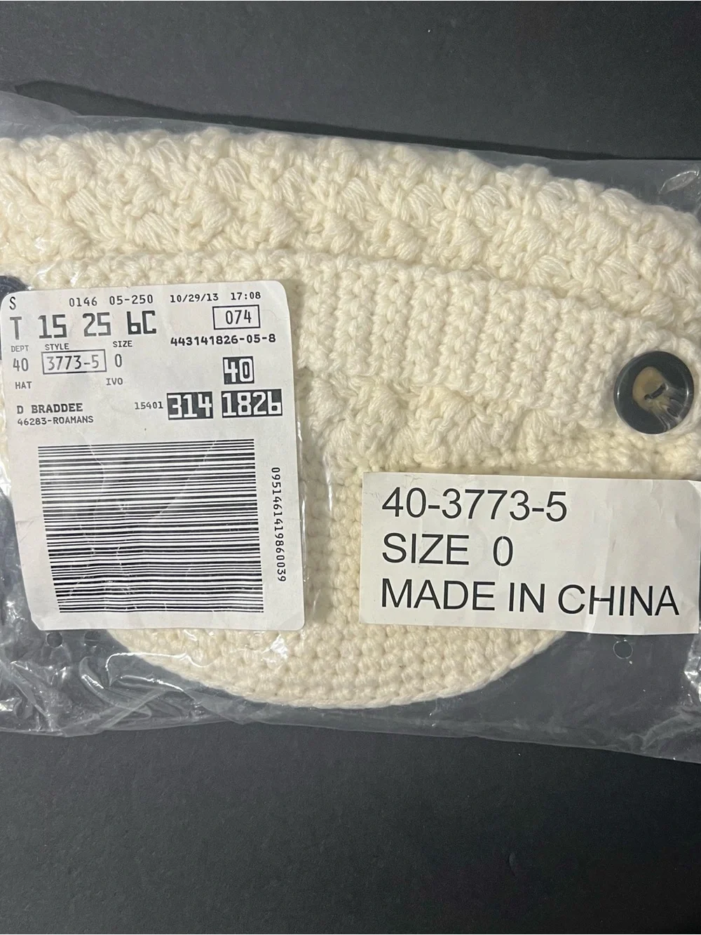 NEW Roaman's Cream Knit Paperboy Cap with Buttons